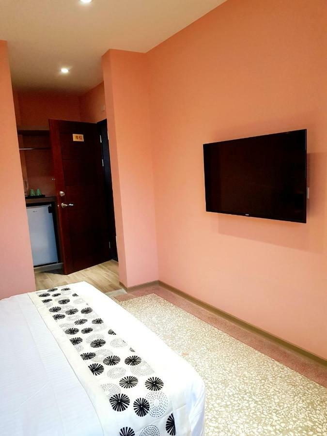 Night Sea Homestay Цзюфэнь Экстерьер фото